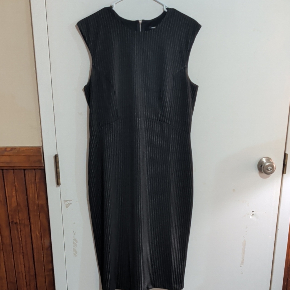 Express Black Textured Midi Dress